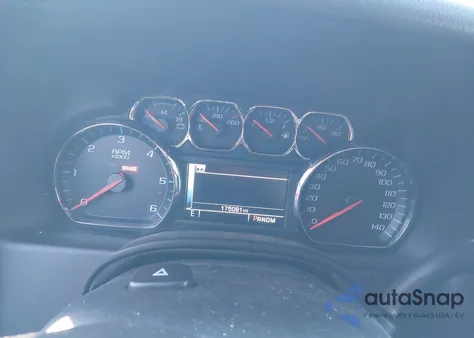 2016 Chevrolet Tahoe Lt z USA, uszkodzony, nr VIN 1GNSKBKC2GR438909